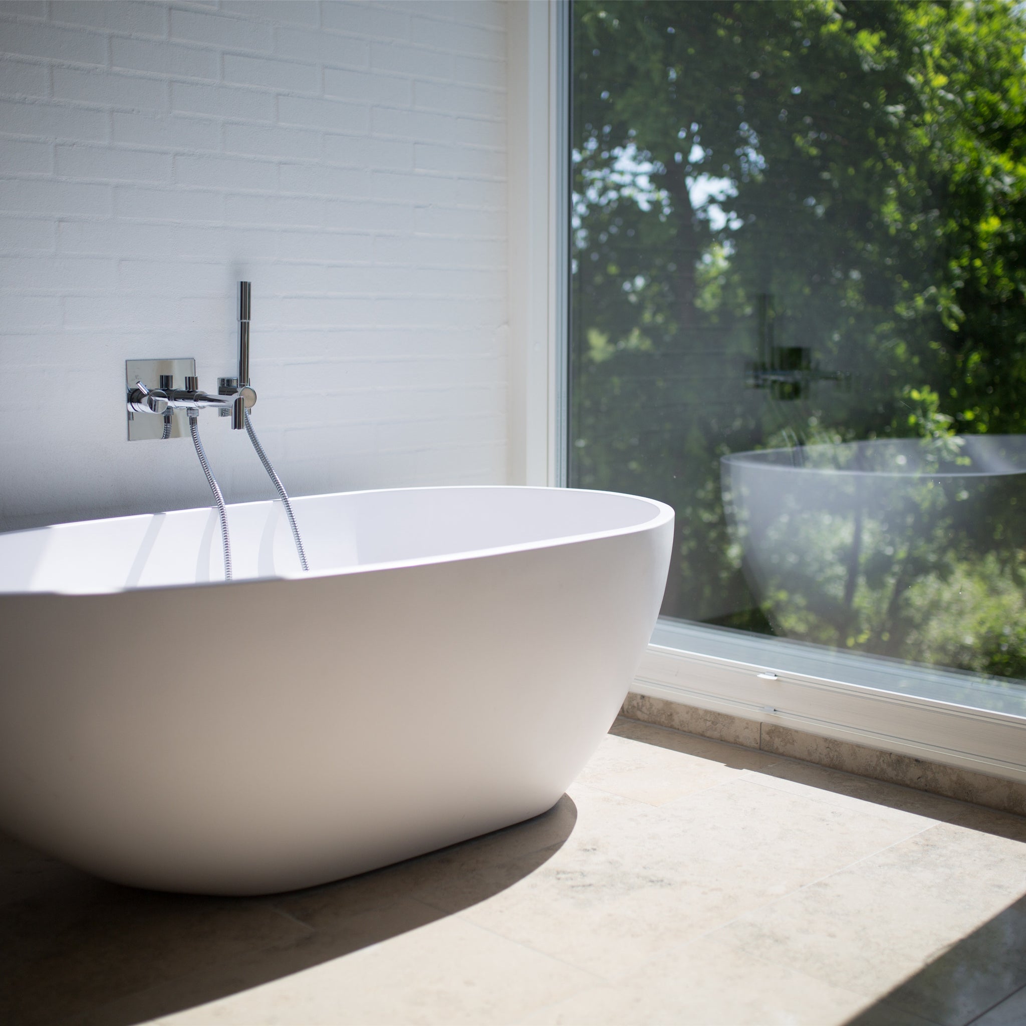Replace your Old Bathtub with a Designer One