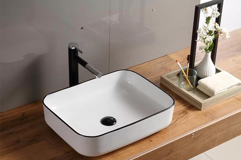 What are the characteristics of different sinks?